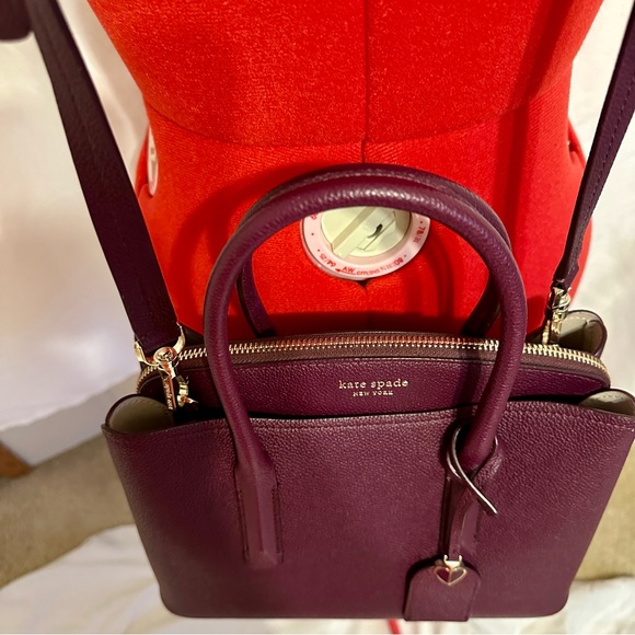 EUC Kate Spade Purse - Picture 4 of 15